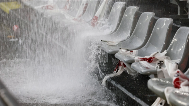 Euro 2024: la pluie, invitée surprise de Turquie - Géorgie