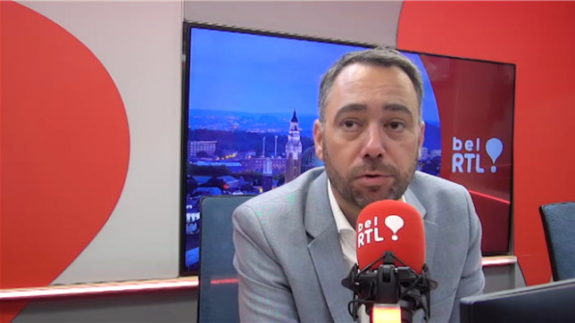 Vers une nouvelle dépense obligatoire pour les Belges? Voici l'assurance autonomie que veut instaurer Maxime Prévot