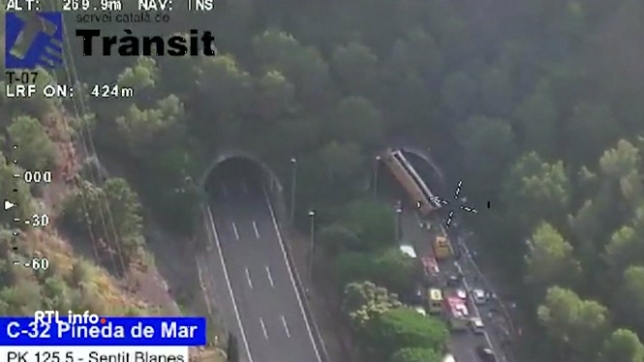 Au moins 16 blessés dans un accident de car spectaculaire en Espagne