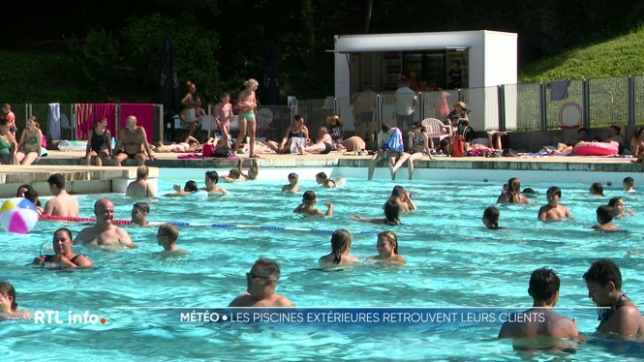 Beau temps: les piscines publiques font le plein de visiteurs, comme à Marcinelle