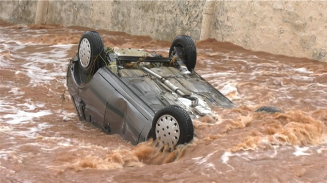 Intempéries dans les îles Baléares: à Minorque, l'eau a submergé les rues et les habitations