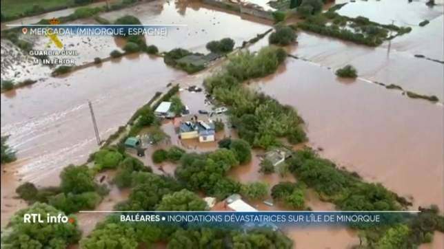 Graves inondations causées par des pluies diluviennes sur l'île de Minorque