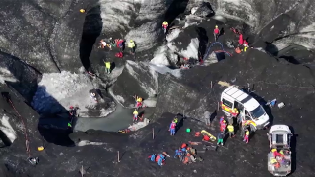 Effondrement d'une grotte en Islande: un touriste américain tué