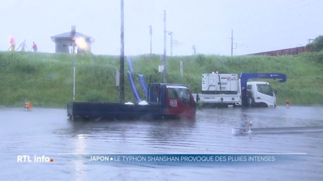 Typhon au Japon: Shanshan provoque des pluies diluviennes dans le sud