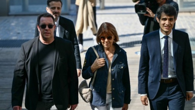 2bb3fac8-5a54-47a9-b997-06f9a6b3c79a