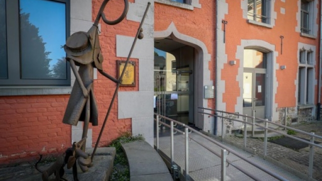 1d2d6b14-3673-4130-b263-210f3dd1f404