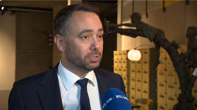 C'est grotesque: Maxime Prévot dénonce le manque de maturité de Vooruit pour la formation du gouvernement fédéral