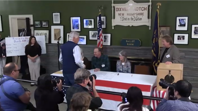 À minuit ce 5 novembre, les six électeurs de Dixville Notch, hameau perdu dans les forêts du New Hampshire, ont voté pour l'élection présidentielle américaine, perpétuant une tradition établie depuis 1960, qui lui vaut le titre de First in the Nation.