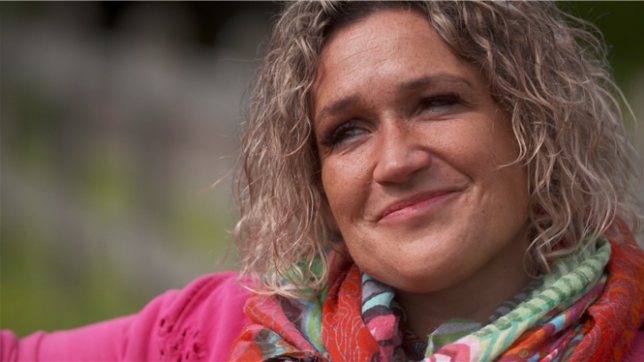 Les séjours à la ferme se terminent pour nos prétendants, et l’heure des derniers choix a sonné. Pour Guy, son cœur a parlé. L’émotion est forte au moment d’annoncer la belle nouvelle à sa prétendante.