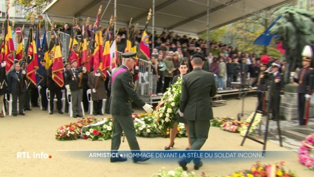 Comme tous les 11 novembre, la Belgique commémore aujourd'hui l'Armistice de 1918, un 106ème anniversaire de la fin de la première guerre mondiale marquée par une cérémonie officielle organisée à la colonne du Congrès à Bruxelles en présence du Roi.