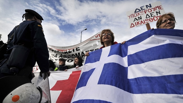 Largement endettée, la Belgique risque-t-elle de se retrouver comme la Grèce en 2008? Cet expert est catégorique