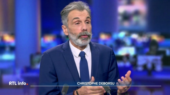 Invité dans le RTL info 13h., Christophe Deborsu explique qu'il a rencontré Bart De Wever hier, à l'occasion de l'avant-première d'un documentaire qui lui est consacré. Le formateur est une vraie super-star en Flandre.