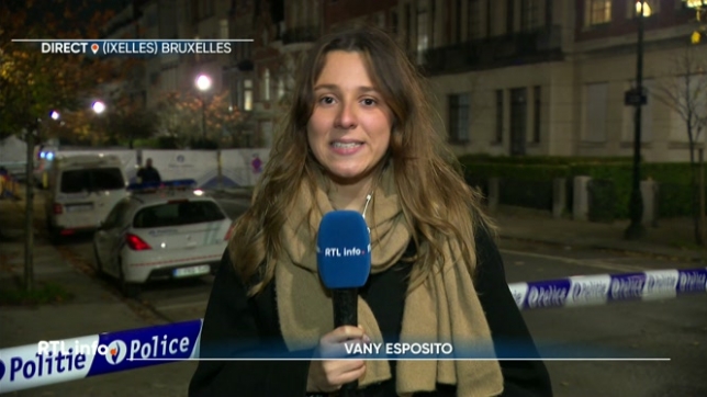 Les secours ont été appelés tôt ce matin avenue Jeanne à Ixelles. Sur place, ils ont trouvé les corps sans vie d'une maman et de ses deux enfants de 13 et 1 an. L'homme âgé de 54 ans, trouvé dans l'habitation, semble être le partenaire de la victime. Il a été privé de liberté par la police.