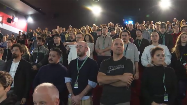 Rust, western avec Alec Baldwin dont le tournage a été endeuillé par la mort de sa directrice de la photographie, l'Ukrainienne Halyna Hutchins, a été projeté en première mondiale mercredi lors d'un festival de cinéma en Pologne.