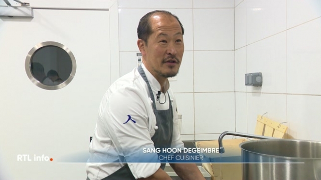 Rencontre avec l'un des chefs-cuisiniers les plus célèbres du pays, doublement étoilé au guide Michelin.