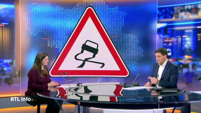 Michel se demande qui est chargé de nettoyer la boue laissée par les engins agricoles sur les routes.