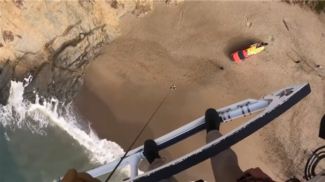 Un homme a dû être secouru par hélicoptère à San Francisco.