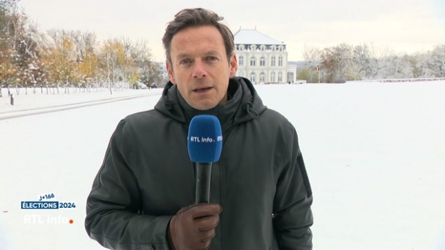 Les négociations en vue de former le prochain gouvernement fédéral se poursuivent avec les 5 partis de la coalition Arizona. La réunion doit débuter cet après-midi, car deux présidents de partis donnent une conférence à Namur ce matin. Le point en direct avec Loïc Parmentier.