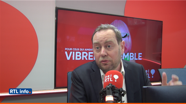 Wouter Verschelden, qui était l’invité de Martin Buxant dans bel RTL Matin, a dévoilé les coulisses de la Vivaldi. Le journaliste politique évoque les colères d'Alexander De Croo, le bilan budgétaire et d'autres anecdotes.