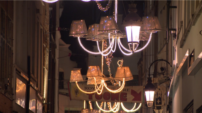 La ville de Bruxelles a inauguré ses illuminations de Noel.
