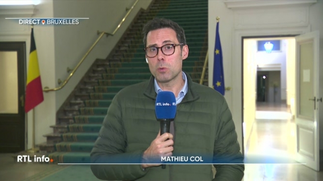 Il semble que les négociateurs de la future coalition Arizona avant à un rythme soutenu depuis la reprise des discussions avec Vooruit. A Bruxelles, les choses avancent aussi avec un accord du côté néerlandophone après des semaines de blocage. Les explications de Mathieu Col.