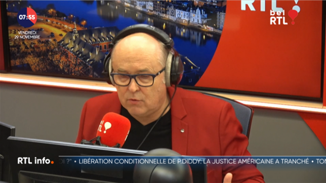 Stars des années 1980: comment entretenir sa voix après tant d’années ? Je triche un peu, avoue Alec Mansion (de Leopold Nord)