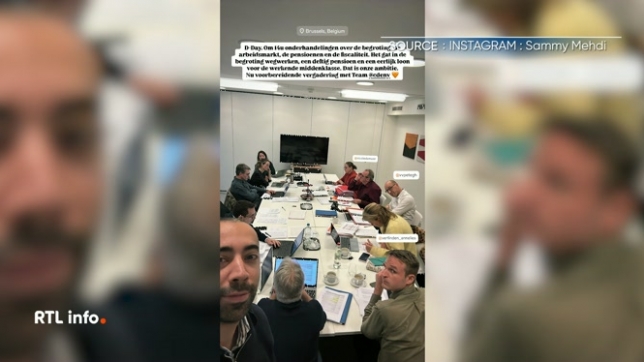 Il y a eu des discussions au sein des partis politiques, puis entre les négociateurs qui se sont quittés vers 5 heures du matin.