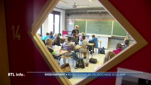 Un décrochage qui s'explique de plusieurs manières. A quoi est-il dû et comment remettre ces jeunes dans le système scolaire ?