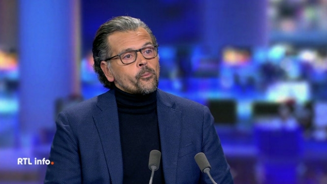 On retrouve en plateau Martin Buxant afin d'évoquer l'enquête concernant Didier Reynders.