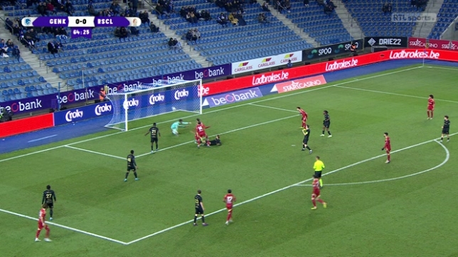 Genk - Standard: l'ouverture du score de Zeqiri
