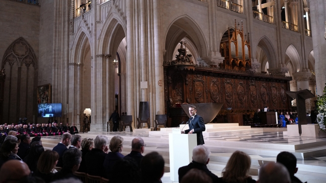 macron-notre-dame