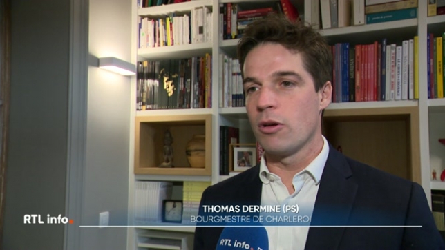 Les banques Belfius et ING refusaient d'aider les villes de Mons, Charleroi et Liège. Le centre régional d'aide aux communes apportera 235 millions à ces villes, qui doivent s'engager à une série de mesures d'efforts.