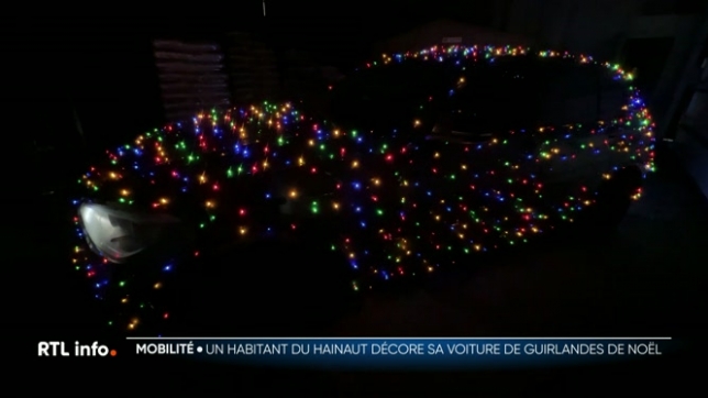 Noël et ses décorations... improbables parfois. Il est loin le temps du petit sapin connecté à l'allume-cigare qui trônait sur le tableau de bord de la voiture. Aujourd'hui, certains vont plus loin... et peut-être un peu trop loin selon le code de la route. Explications.