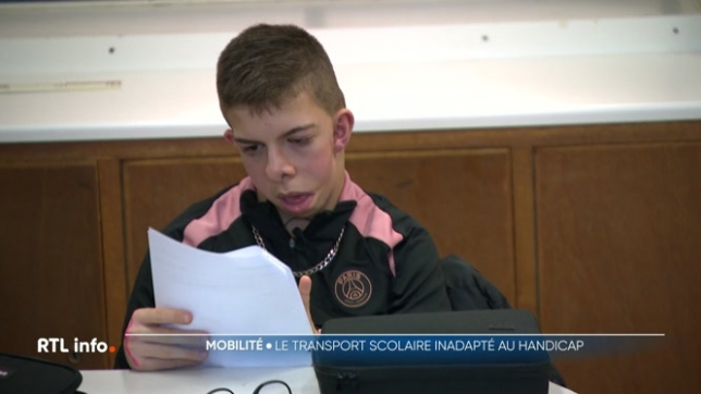 Porteur d'un handicap, Yannis suit sa scolarité dans un établissement d'enseignement spécialisé à Uccle alors qu'il habite Somzée. Un bus venait le chercher quotidiennement l'an dernier. Mais problème: aucune solution n'avait pu être trouvée pour la rentrée 2024.