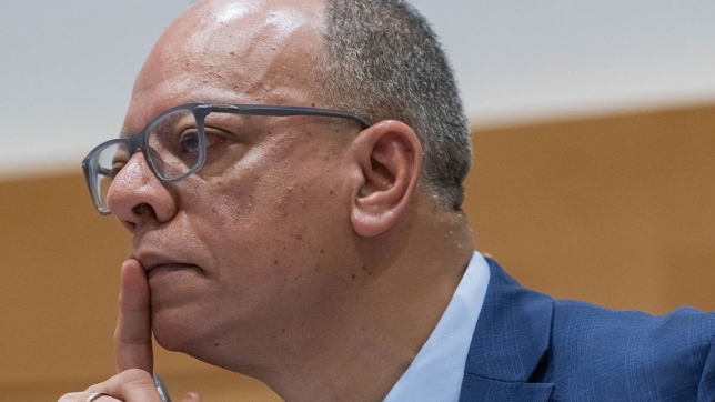 "Il n'y a pas eu de clientélisme", affirme l'ex-président du CPAS d'Anderlecht Mustapha Akouz