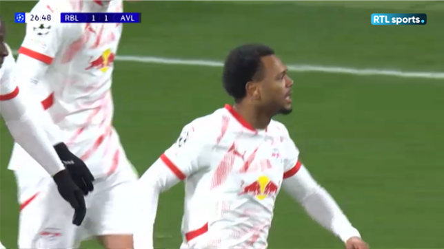 Loïs Openda a inscrit un but face à Aston Villa, ce mardi soir, en Ligue des Champions.