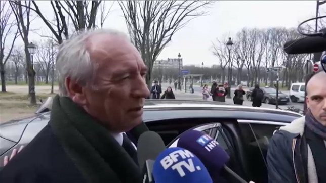 François Bayrou nommé Premier ministre de la France: C'est un long chemin