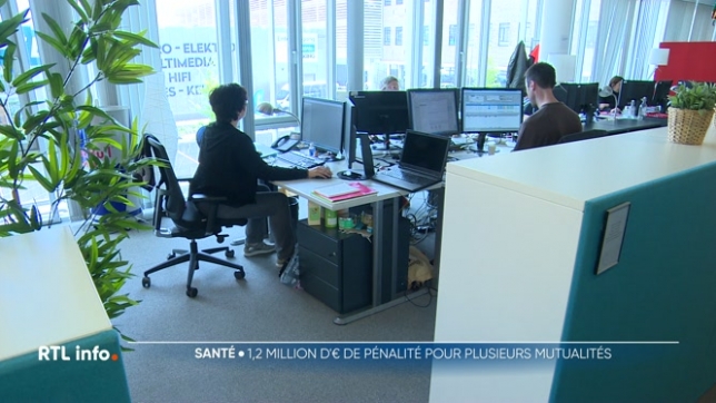 Objectif du gouvernement : les remettre au travail avec l'aide des employeurs mais aussi des mutuelles qui paient les allocations. Le bulletin 2023 vient de tomber, certaines mutualités se sont vues refuser une partie de leur financement.