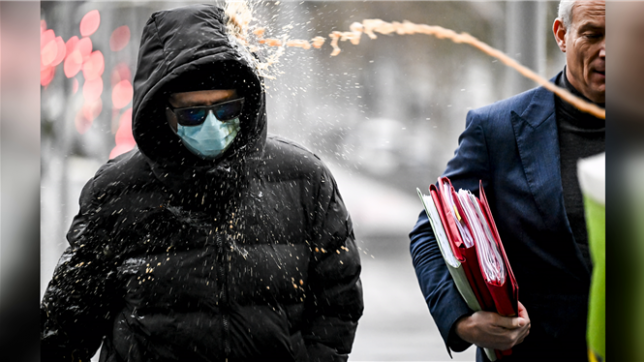 Le tribunal correctionnel d'Anvers a condamné lundi l'ex-animateur de radio Sven Pichal à trois ans de prison avec sursis probatoire et à 8.000 euros d'amende, dont la moitié avec sursis. A son arrivée au tribunal, l'ancien présentateur a été aspergé d’urine.