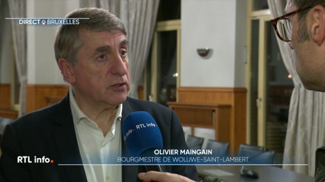 Une annonce qui sonne comme un coup de tonnerre dans le monde politique bruxellois et belge. Olivier Maingain, l'un des présidents historiques du parti amarante, a annoncé son départ, en désaccord avec la ligne de la présidente Sophie Rohonyi explique Mathieu Col.