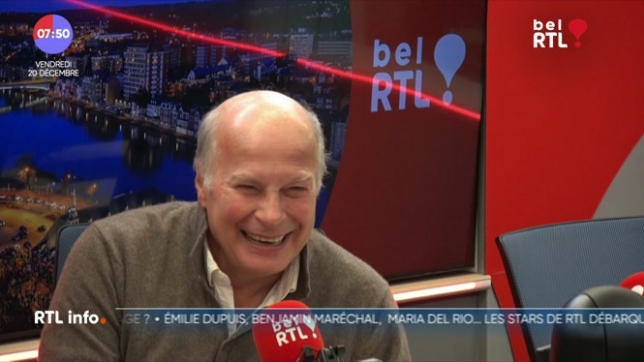 L’invité de 7h50.  Ce vendredi, Thomas de Bergeyck reçoit PAUL DEWANDRE. 
Ce belge, psy de son état est devenu une star de la scène en reprenant les concepts de John Gray sur les relations de couple. Il en a fait un spectacle, LES HOMMES DE MARS LES FEMMES VIENNENT DE VENUS. C’est la version 2.0 qui débarque avec de nouveaux conseils et des surprises. Il est en tournée dans toute la Wallonie et à Bruxelles à la rentrée 2025.