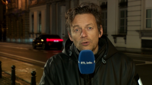 Formation d'un gouvernement fédéral et bruxellois: les discussions avancent-elles?