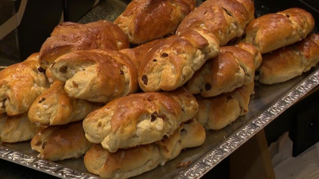 "C'est notre spécialité": le cougnou, star des boulangeries liégeoises le matin de Noël 