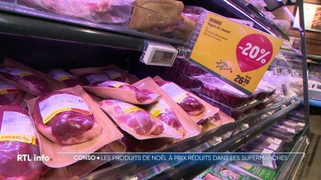 Le lendemain de Noël, c'est aussi le jour idéal pour faire de bonnes affaires. Les supermarchés liquident leurs produits de fêtes, comme le saumon, le homard et la dinde farcie, à des prix très intéressants.