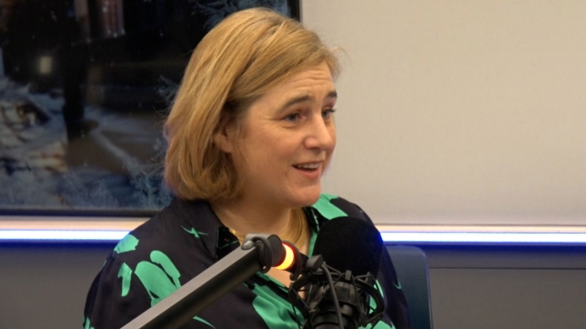 videocast-regard-elke-van-den-araazazezavf