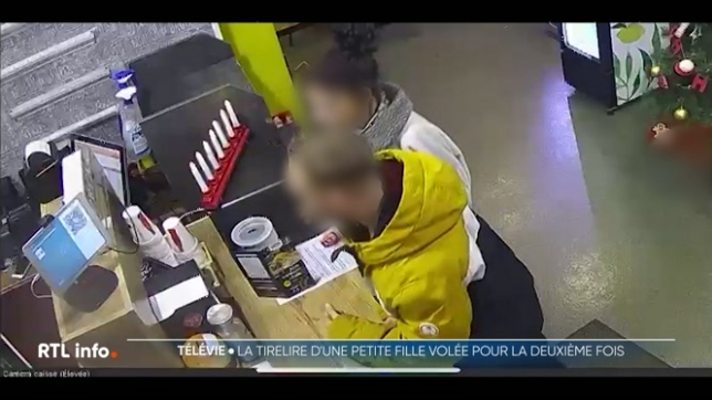 La jeune fille de 10 ans est atteinte d'une leucémie. Des voleurs ont dérobé une tirelire du Télévie, dans une friterie à Houdeng, près de la Louvière. C'est la deuxième fois que cela arrive, toute la scène a été filmée.