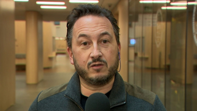 "Il faut que les gens vivent mieux": certains médecins prescrivent des antidépresseurs à toute leur patientèle