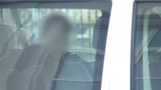 Un homme s'est introduit au 16 rue de la Loi ce lundi matin, alors que les négocations fédérales sont toujours en cours. En tentant de s'introduire, l'individu a ciré de multiples choses, notamment des appels aux complots.