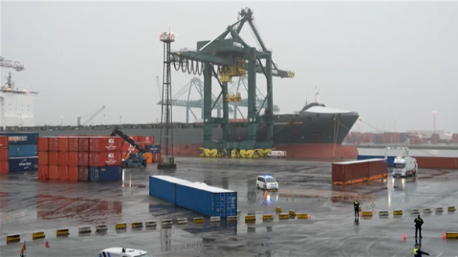 Les saisies de cocaïne dans le port belge d'Anvers ont chuté en 2024 à 44 tonnes, contre 116 tonnes l'année précédente, en raison notamment d'un renforcement des contrôles en Amérique latine d'où est expédiée cette drogue.