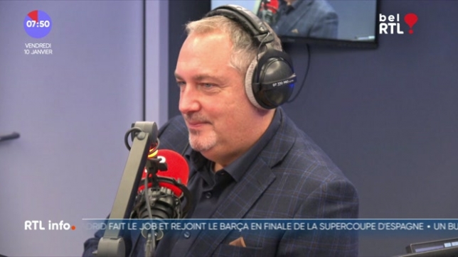 L’invité de 7h50.  Ce vendredi Thomas de Bergeyck reçoit Messmer.  L’hypnotiseur revient en Belgique avec plusieurs dates pour son spectacle « 13 Hertz ». Une plongée dans notre semi-inconscient avec d’assez dingues réactions du public sur scène. Messmer nous dit comment il travaille ; quel est au juste l’état de conscience dans lequel il nous plonge et ce qu’il propose dans ce nouveau spectacle : il se fait par exemple DJ pour mettre véritablement en transe des centaines de spectateurs en même temps !